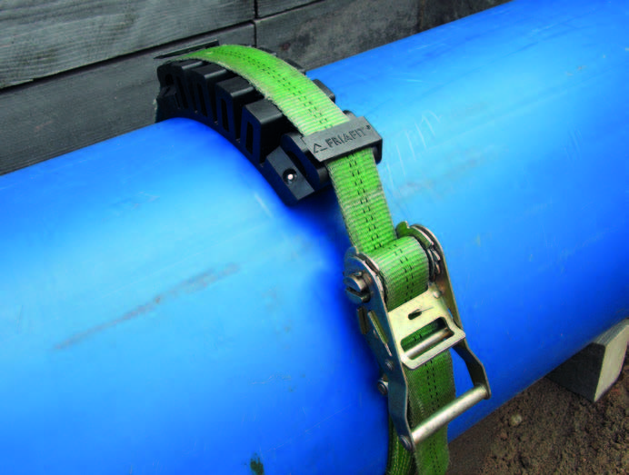 Friatec Fixbloc On Blue Pipe 1